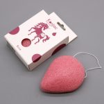 Teardrop Konjac Sponge - Rose - Anti-aging Rožių Konjac kempinėlė - Image 2